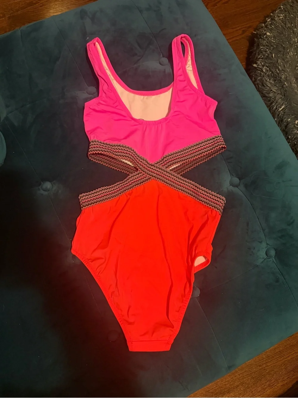 NWT! NESSI BYRD Kids 